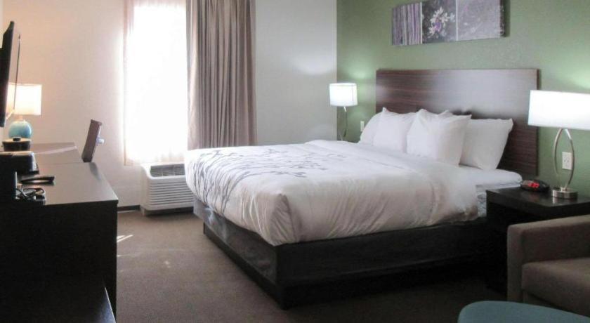 Hotel Sleep & Chiloquin-crater Junction